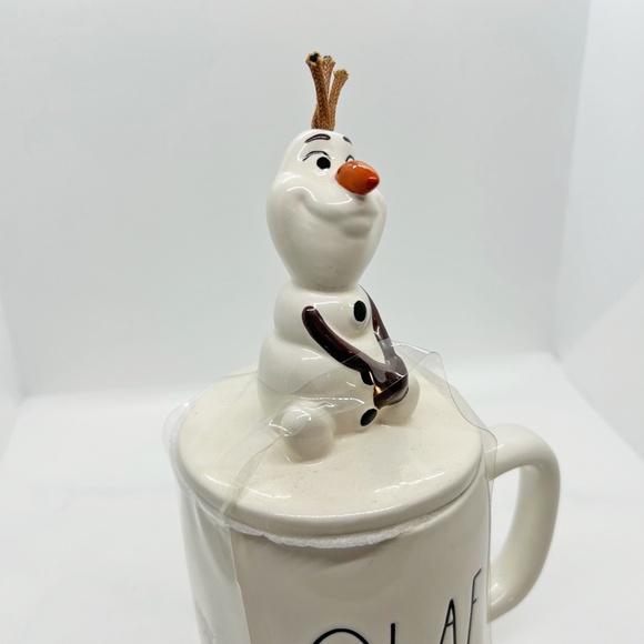 New Rae Dunn Disney Frozen Mug,  Olaf figure ceramic topper - Picture 7 of 9